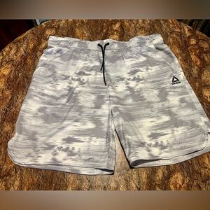 Reebok Men's Patterned Gray Athletic Shorts 2XL